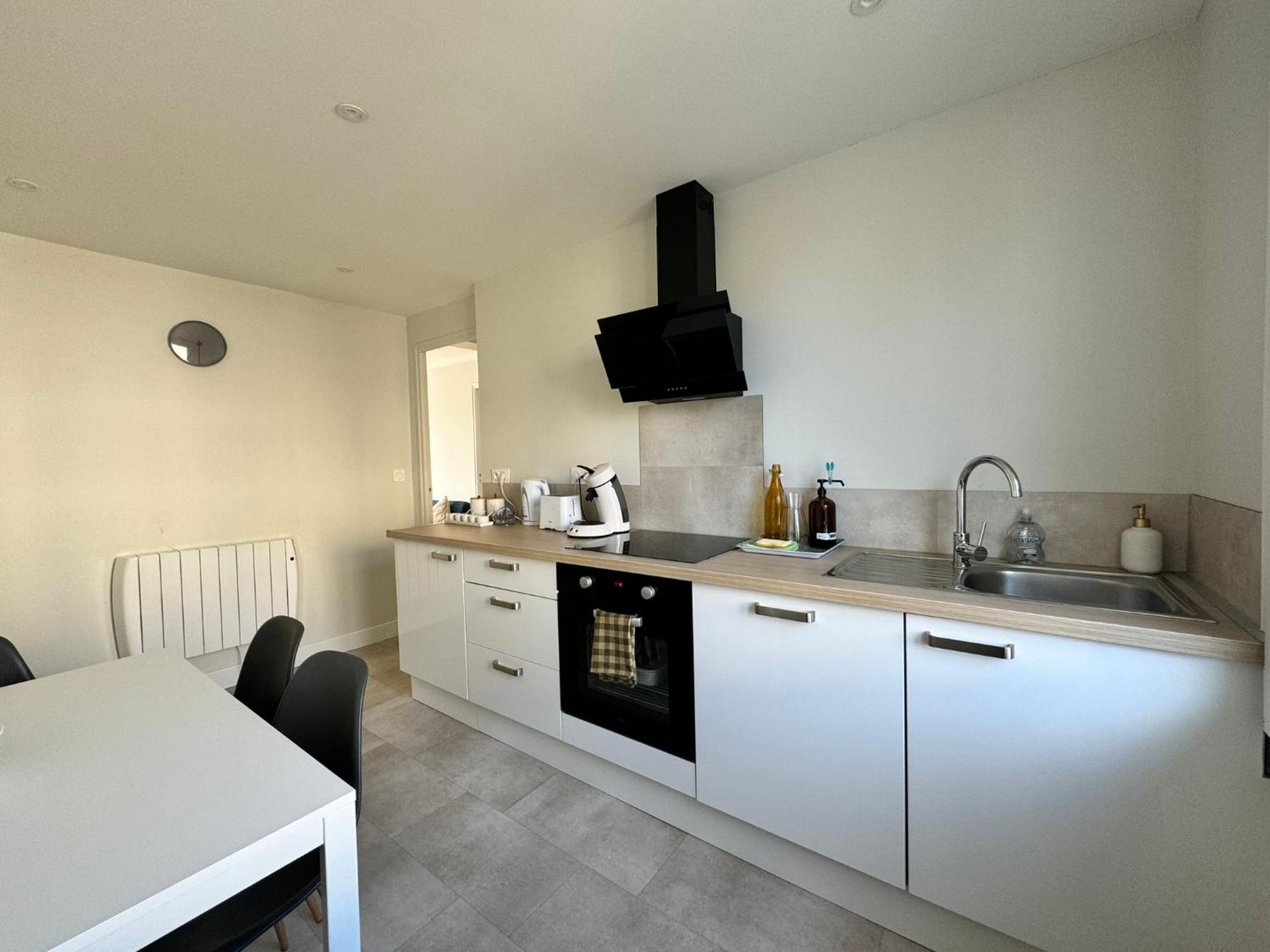 Le 122 - Parking Appartement Rodez Buitenkant foto